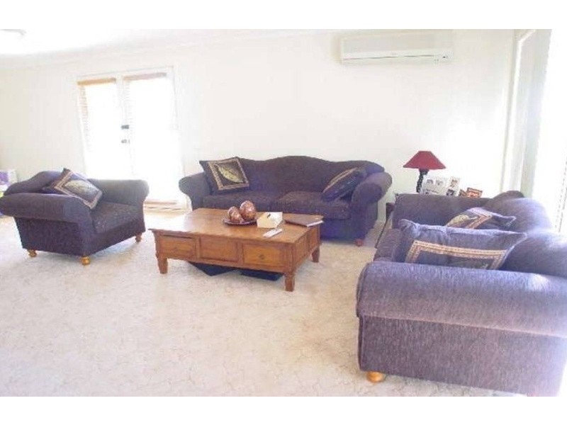 31 Winslow Av, Stanhope Gardens NSW 2768