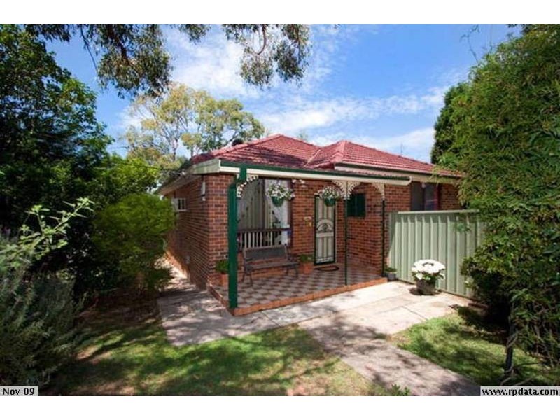 32 Cartwright Cr, Lalor Park NSW 2147