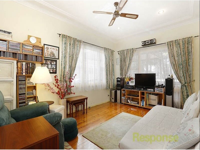 50 Kent St, Blacktown NSW 2148