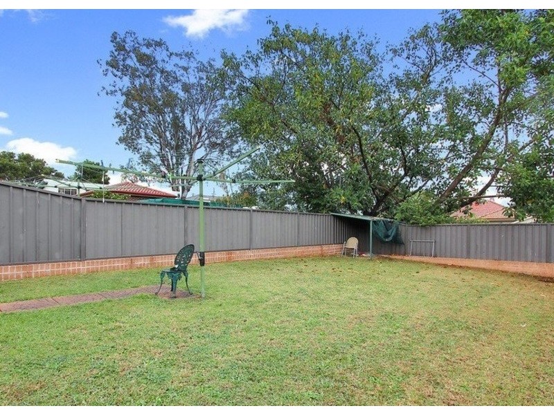 37 Rickard St, Merrylands NSW 2160