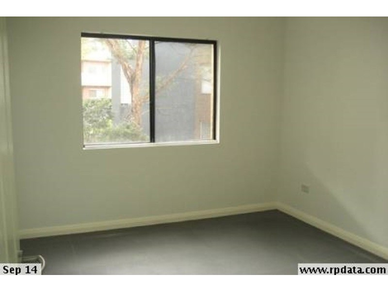 43/6-18 Redbank Road, Northmead NSW 2152