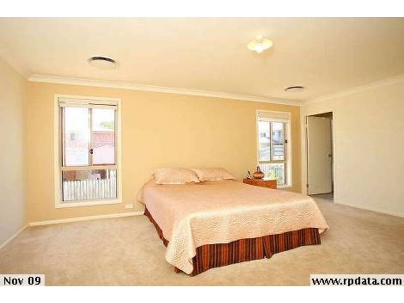 37 Vinegar Hill Dr, Kellyville Ridge NSW 2155