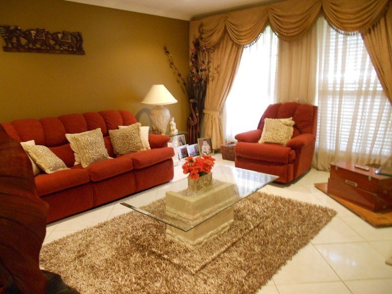 36 Wainwright Av, West Hoxton NSW 2171