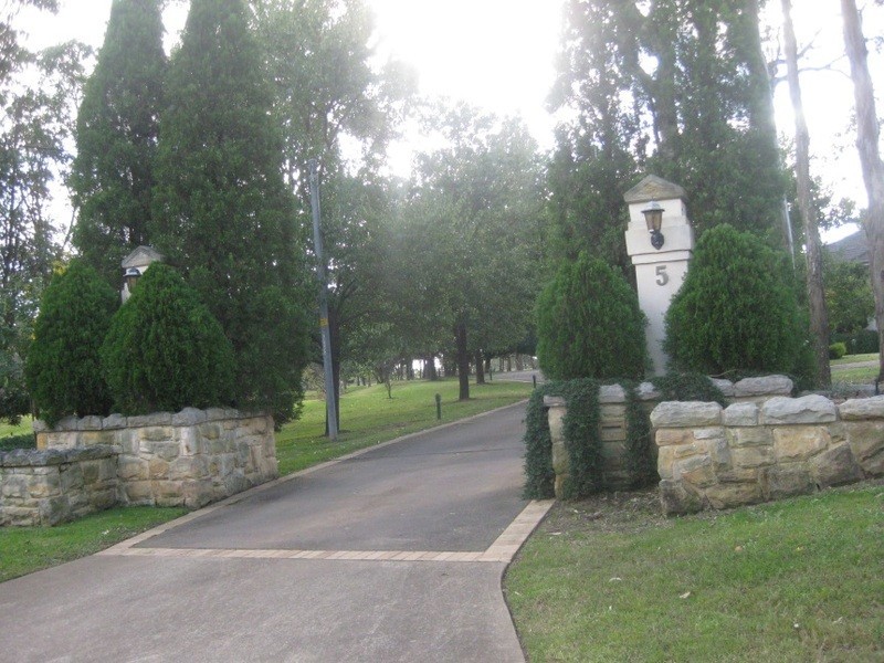 5 Fairway Drive, Kellyville NSW 2155