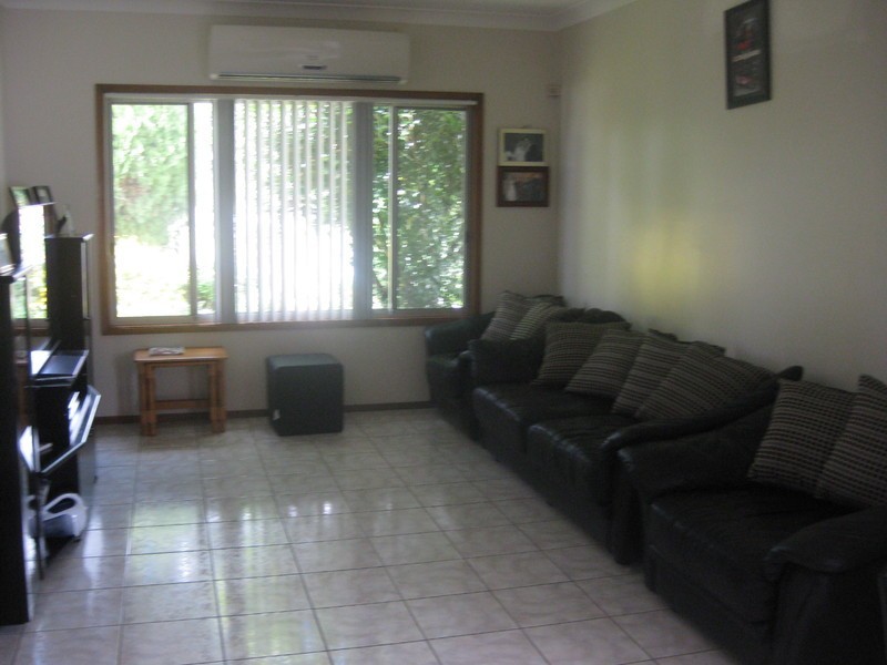 16 Sarsfield St, Blacktown NSW 2148