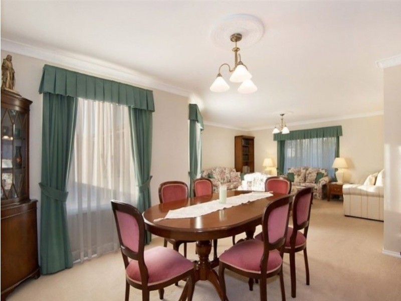 91 Bingara Cr, Bella Vista NSW 2153