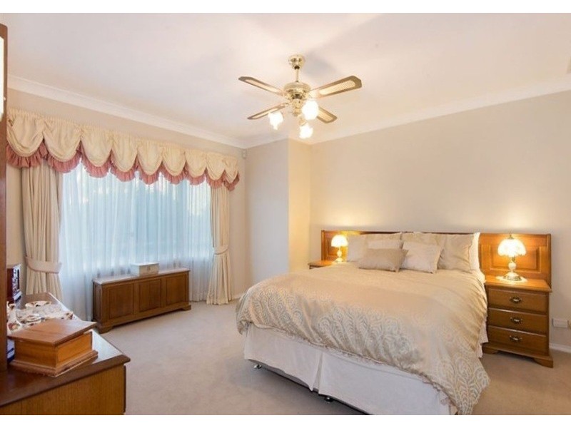 91 Bingara Cr, Bella Vista NSW 2153