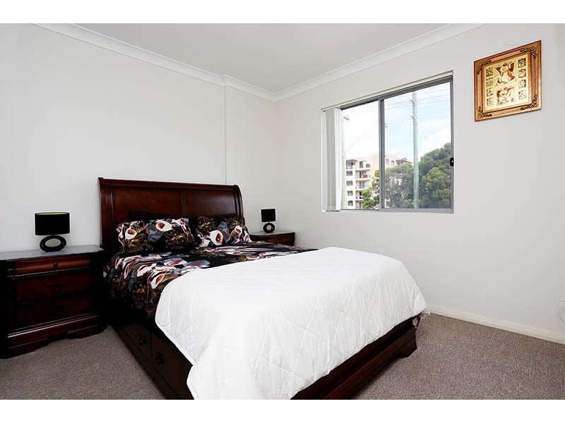 9/93-95 Campbell St, Liverpool NSW 2170