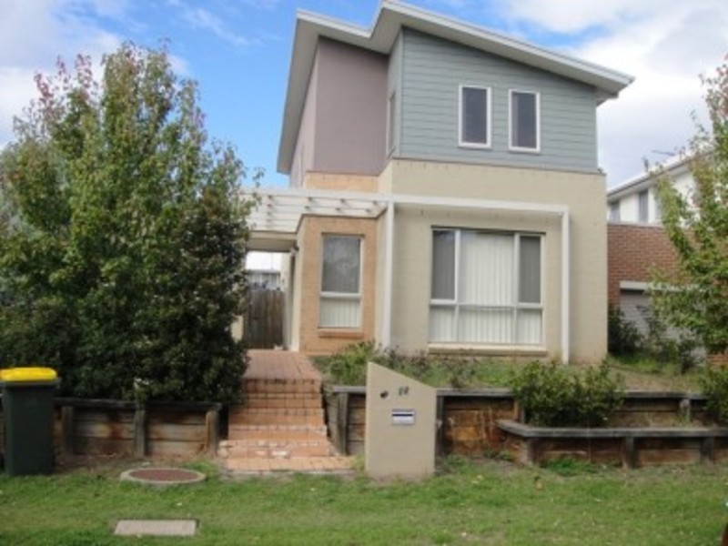 14 St Simon Cl, Blair Athol NSW 2560