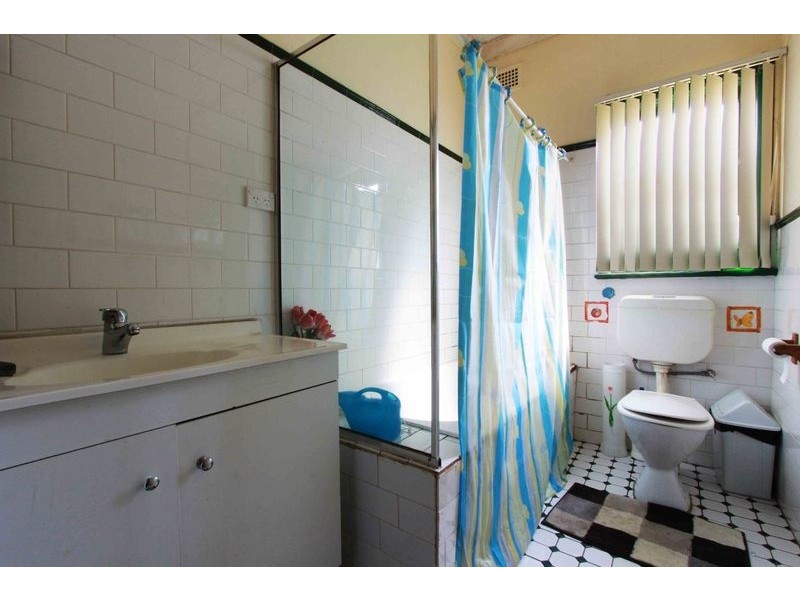 68 Walters Road, Blacktown NSW 2148