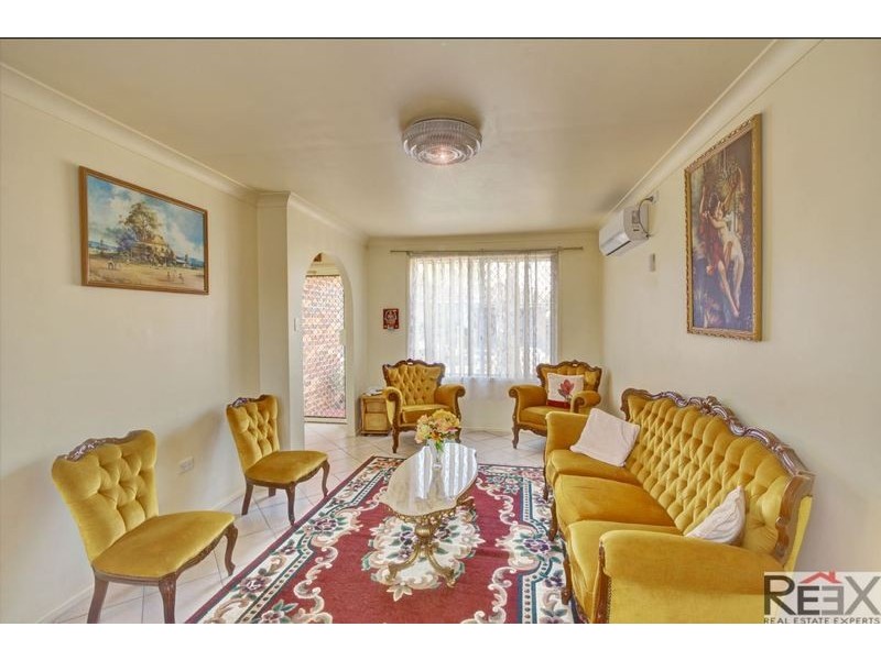 6/8 Woodvale Cl, Plumpton NSW 2761