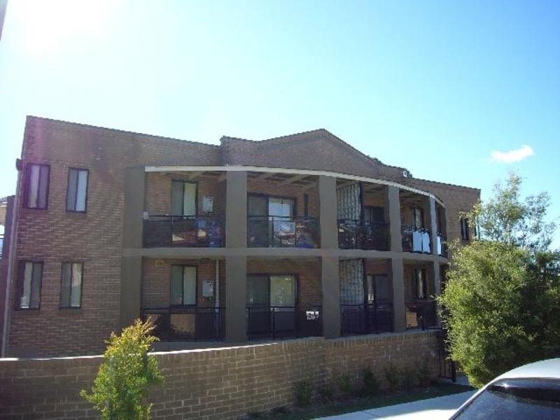 4/67-69 Stapleton St, Pendle Hill NSW 2145