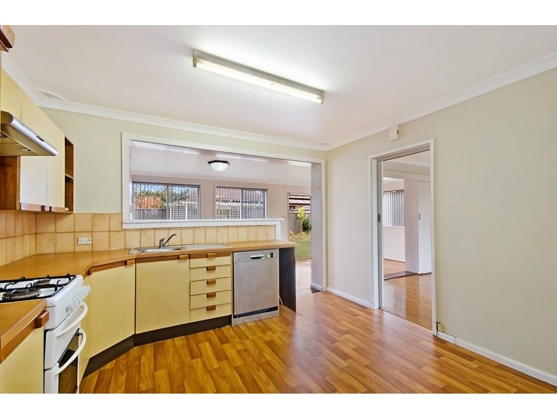 8 Orange Pl, Seven Hills NSW 2147
