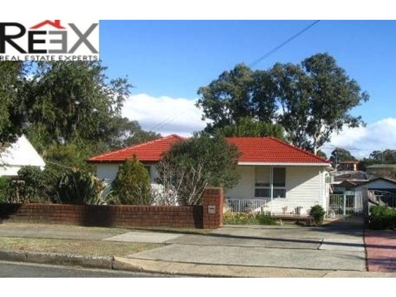 50 Dawn Dr, Blacktown NSW 2148