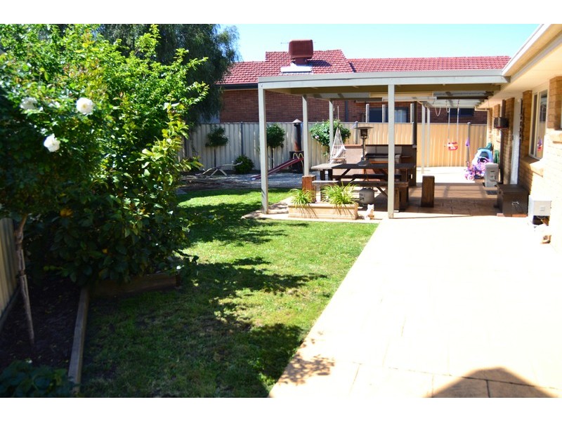 4 Jaguar Court, Epping VIC 3076