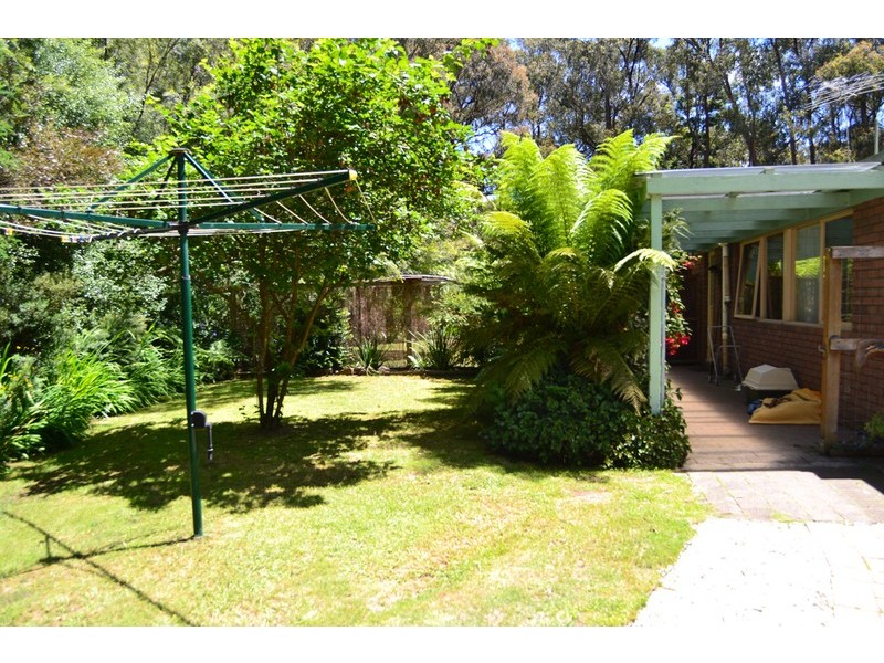 148 Kestrel Lane, Kinglake West VIC 3757
