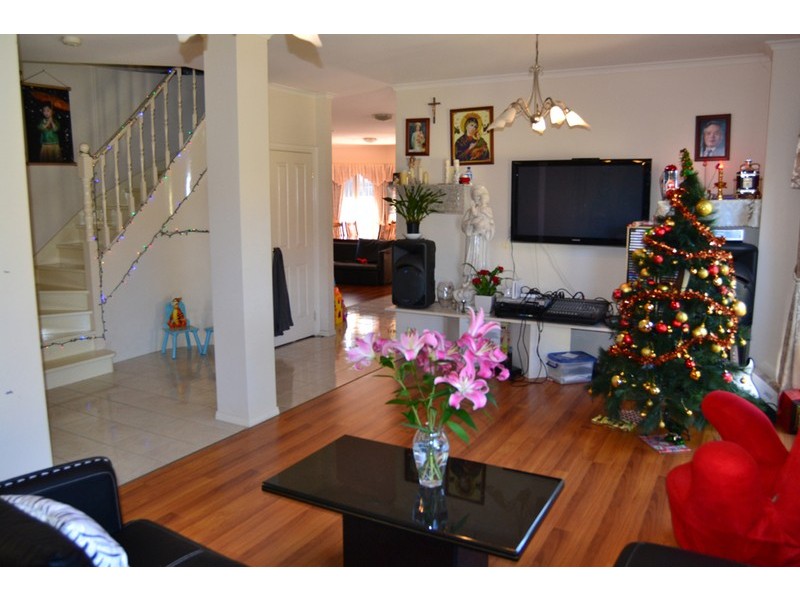 6  Mount Court, Mill Park VIC 3082