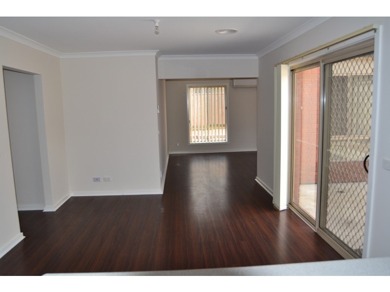 563  The Lakes Boulevard, South Morang VIC 3752