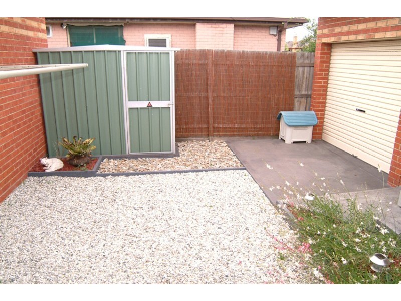 1/90 The Boulevard, Thomastown VIC 3074