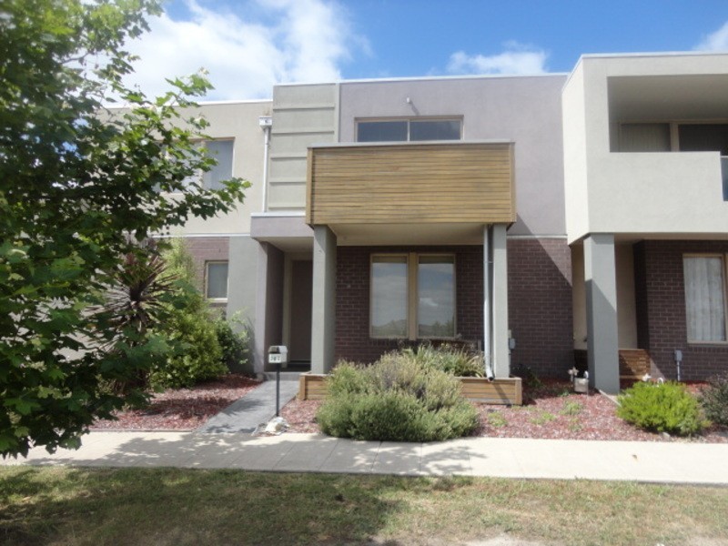 28B  Mission Hill Way, Craigieburn VIC 3064