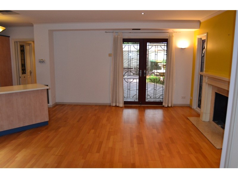 18 Viewbank Place, Mill Park VIC 3082