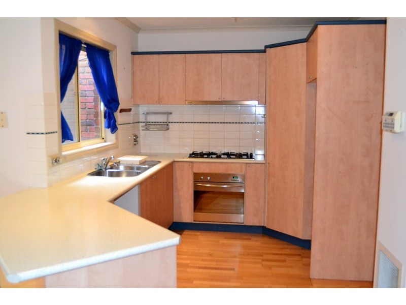 18 Viewbank Place, Mill Park VIC 3082