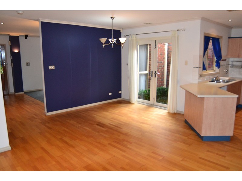 18 Viewbank Place, Mill Park VIC 3082