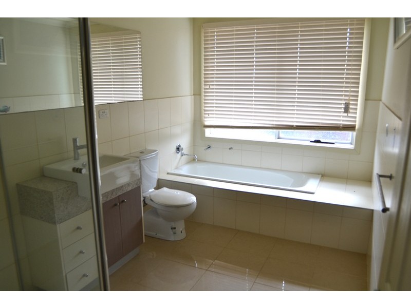 6/5 Cobb Street, South Morang VIC 3752