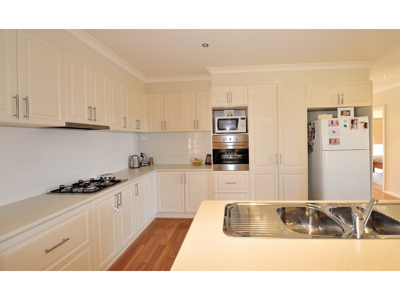 33  Belinda Court, South Morang VIC 3752