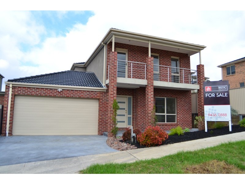 8 Belinda Court, South Morang VIC 3752