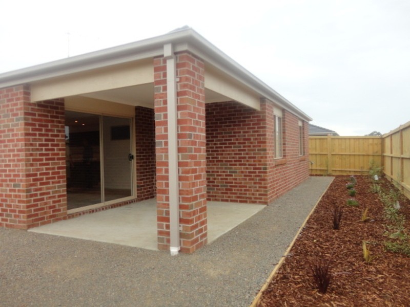 16 Succession Street, Doreen VIC 3754