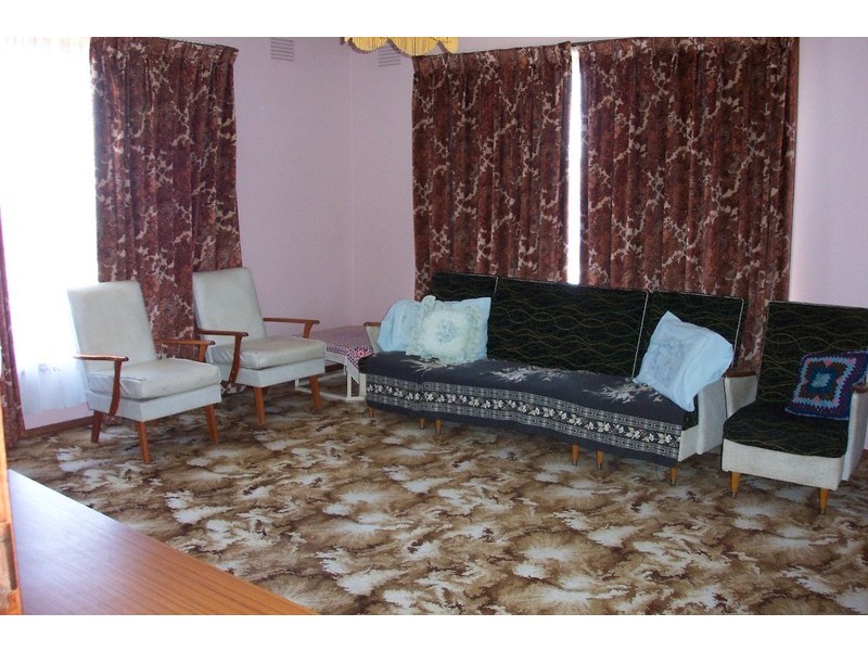 96 Dunne Street, Kingsbury VIC 3083