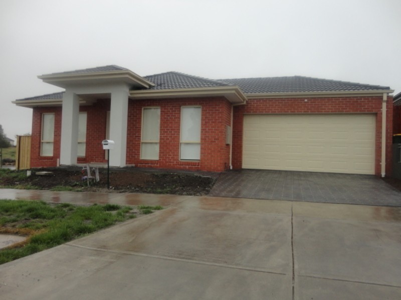 26 Phoenix Circuit, Epping VIC 3076