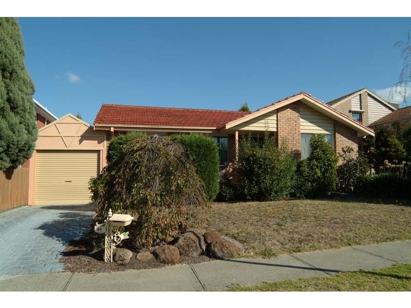 36 Arthur Phillip Way, Mill Park VIC 3082