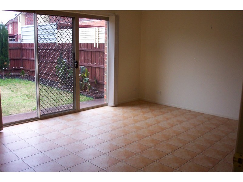 14 Belmont Way, Mill Park VIC 3082