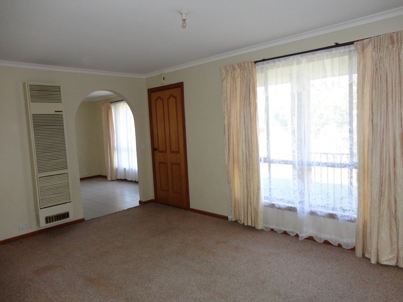 1/22 Barry Road, Thomastown VIC 3074
