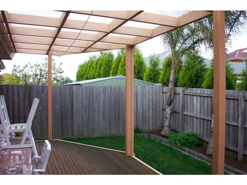 2/35 Azalea Avenue, Mill Park VIC 3082