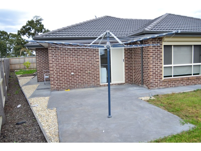 25  Songbird Crescent, South Morang VIC 3752
