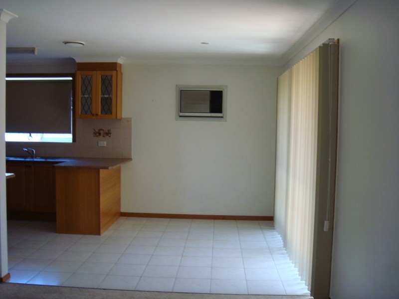 18 Jasmine Drive, Mill Park VIC 3082