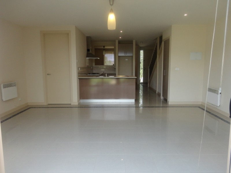 28B Mission Hill Way, Craigieburn VIC 3064