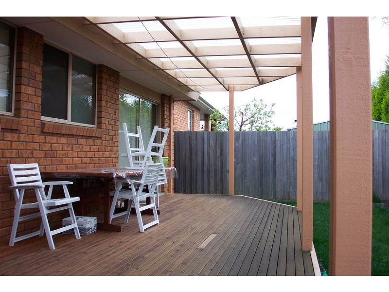 2/35 Azalea Avenue, Mill Park VIC 3082