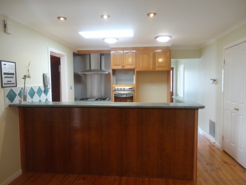 123 Centenary Drive, Mill Park VIC 3082