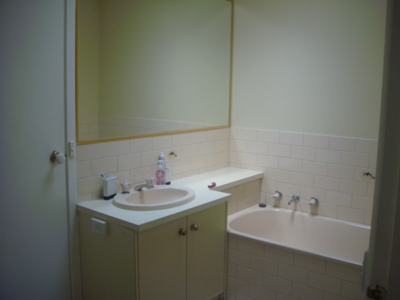 17 Hawkes Drive, Mill Park VIC 3082