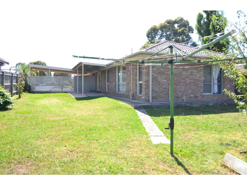 19 Patterson Street, Mill Park VIC 3082