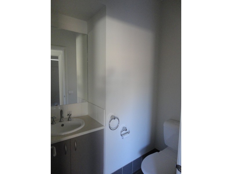 14 Malabar Walk, Bundoora VIC 3083