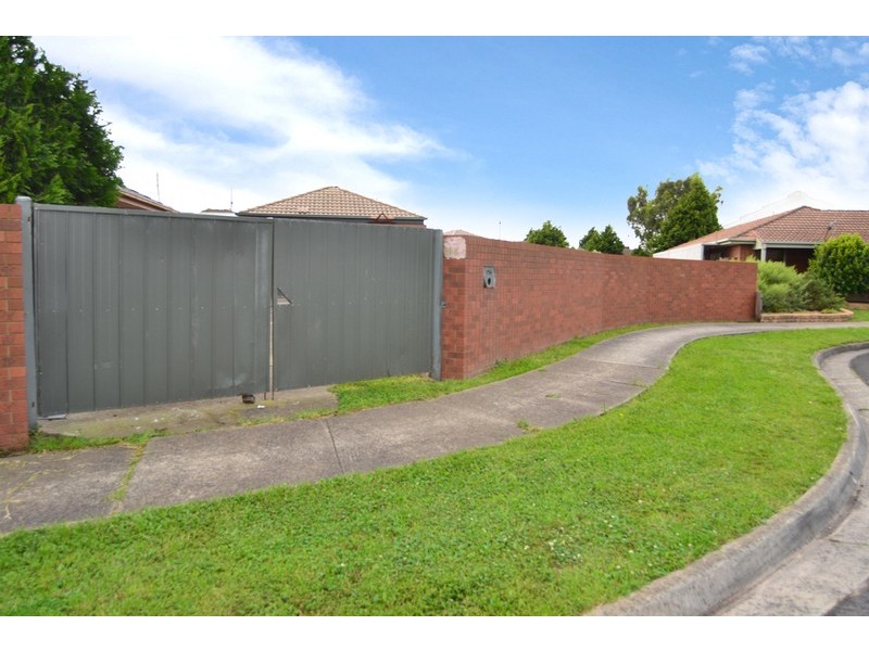 11 Leigh Court, Craigieburn VIC 3064