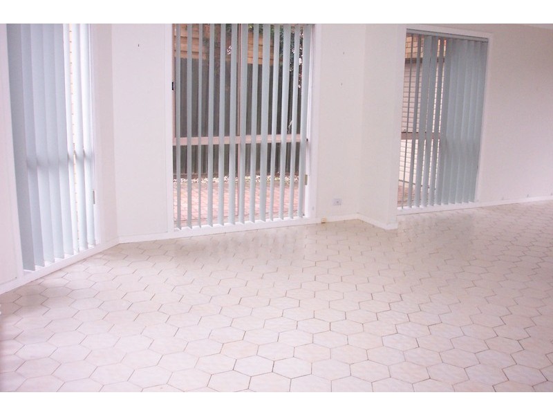 3/2 Romeo Court, Mill Park VIC 3082