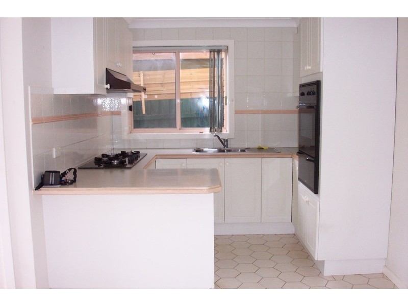 3/2 Romeo Court, Mill Park VIC 3082