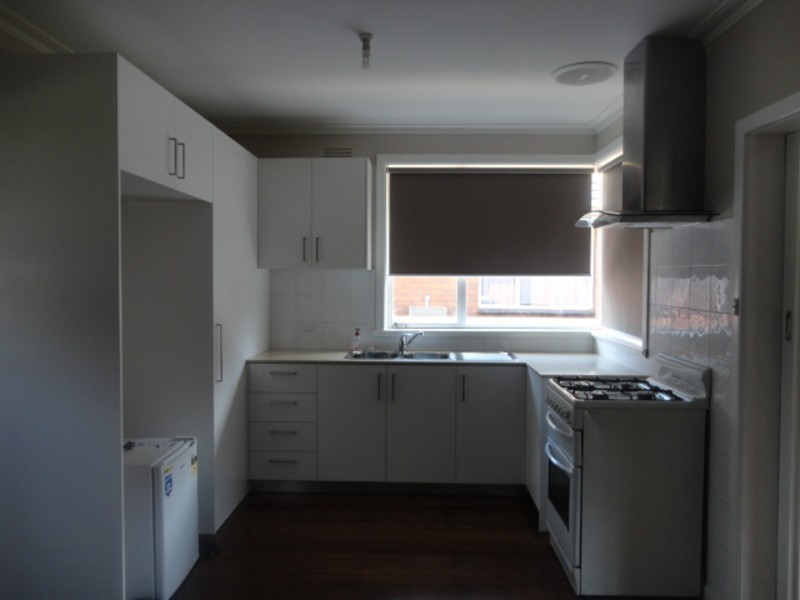 15 Elizabeth Court, Reservoir VIC 3073