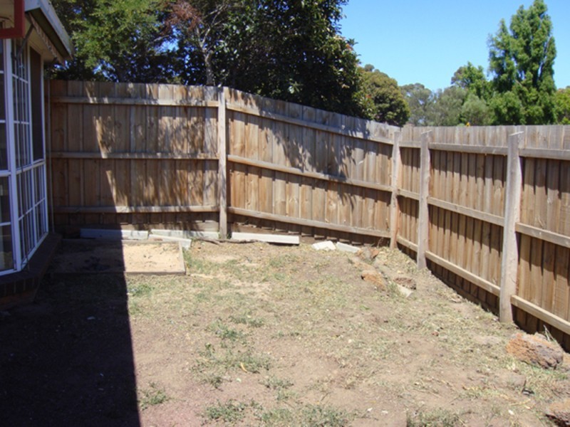 18 Jasmine Drive,, Mill Park VIC 3082